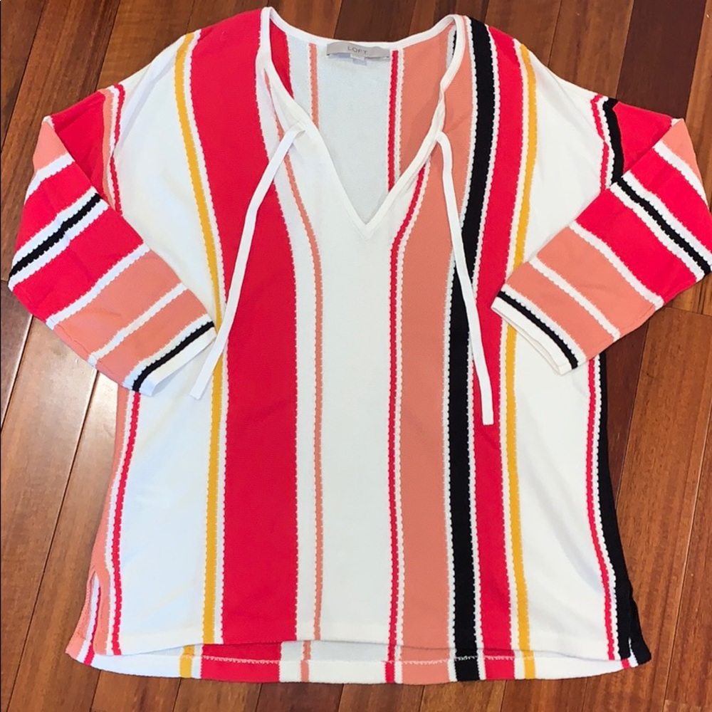 Ann Taylor loft spring sweater. Medium.